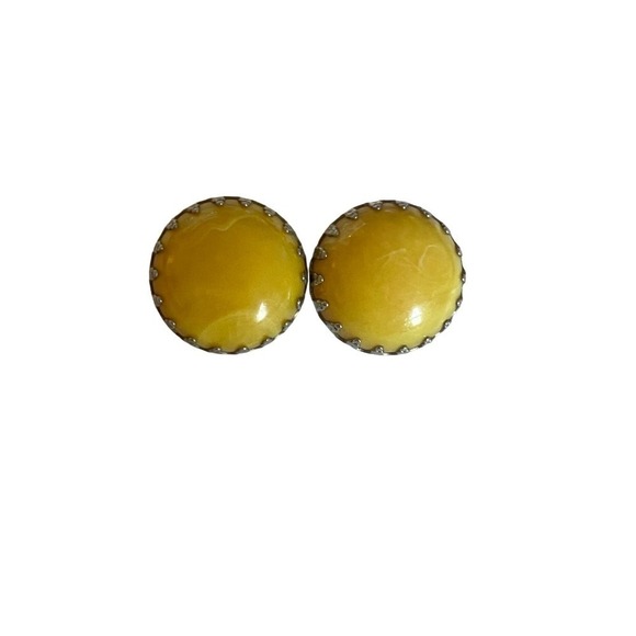 Vintage Silvertone Yellow Glass ear clip - Picture 1 of 3